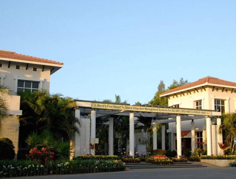 Pragati Resorts Kundakal Exterior foto